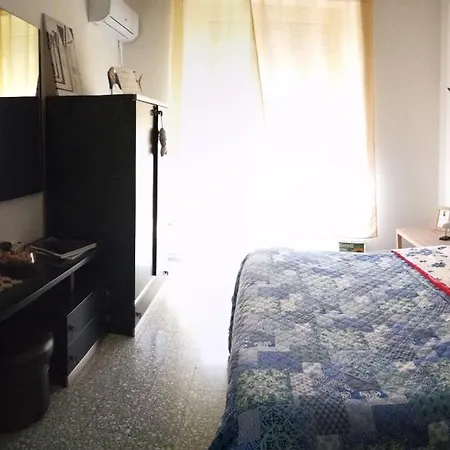 Oda ve Kahvaltı Miky M House Cagliari