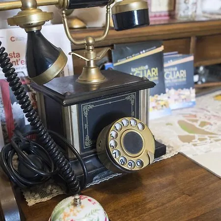 Miky M House Bed and Breakfast Κάλιαρι